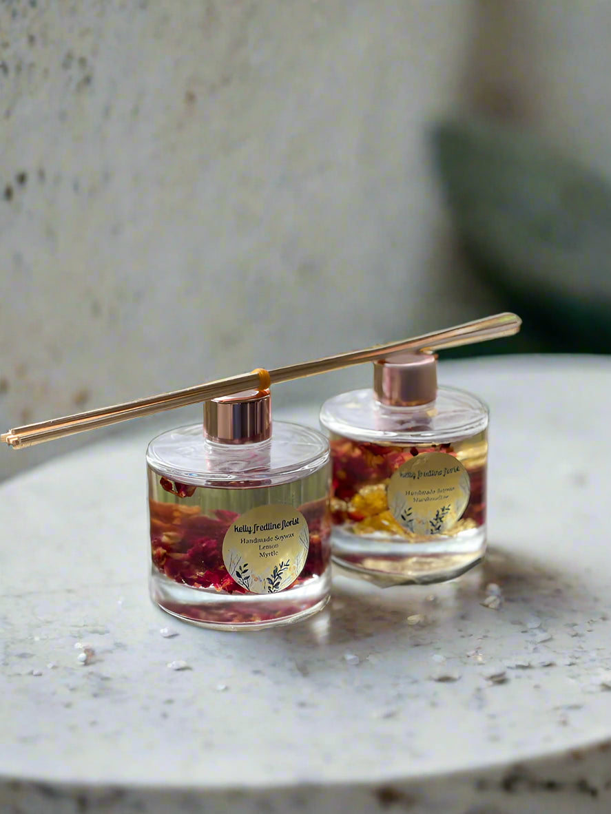 Elevate your space with our luxurious reed diffuser, made with pure essential oils for a long-lasting, natural fragrance. Perfect for home, office, or spa, this elegant diffuser provides a flameless, hassle-free scent experience, promoting relaxation, wellness, and a refreshing ambiance. 🌿✨