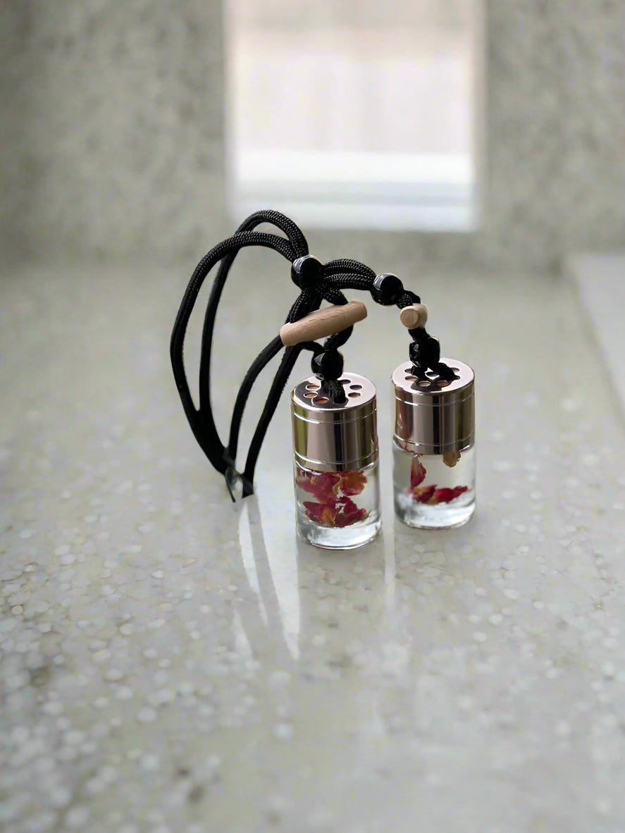 Elevate your drive with our luxurious rose gold car diffuser, designed for long-lasting, flameless fragrance on the go. Stylish and refillable, it effortlessly clips onto your air vent, releasing soothing essential oil scents for a fresh, relaxing ride. Perfect for cars, travel, and everyday freshness! 🚗✨🌿