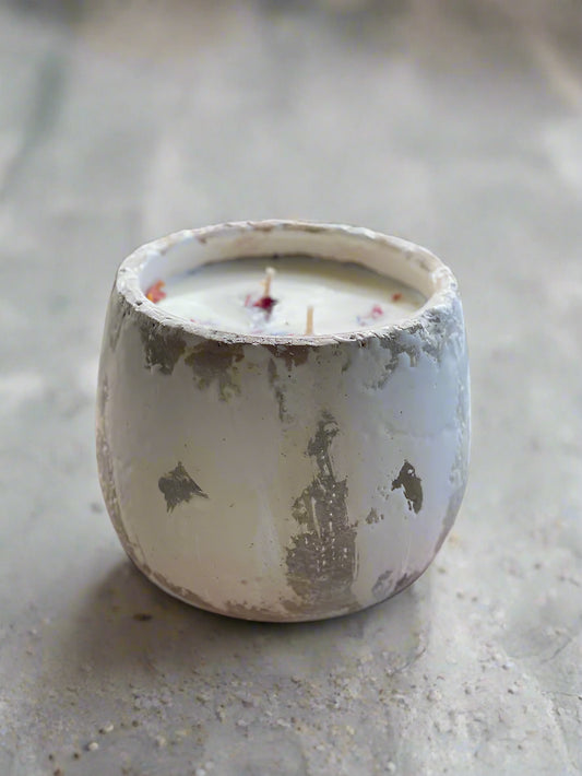 EARTH POT ~ THE ORIGINAL WHITE
